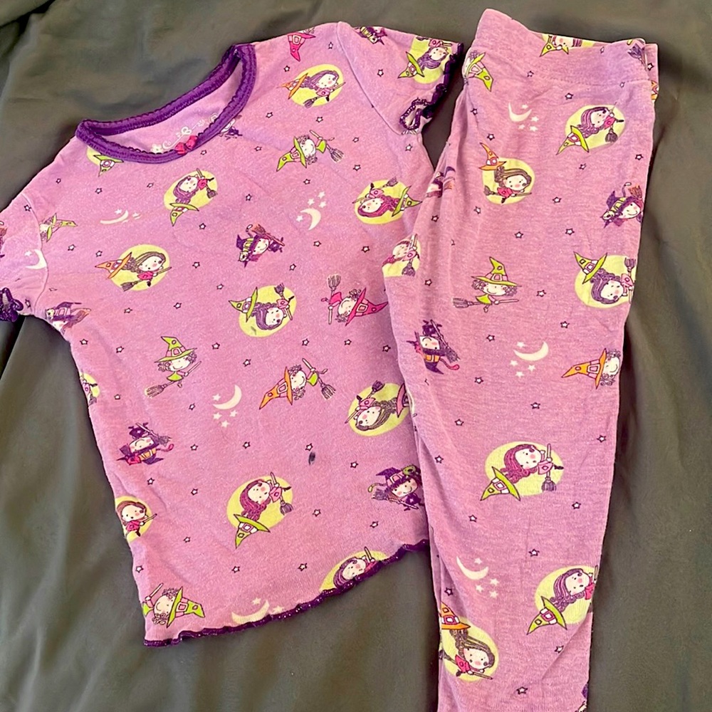 Childrens Place Witchy Pajamas -Size 18 months.